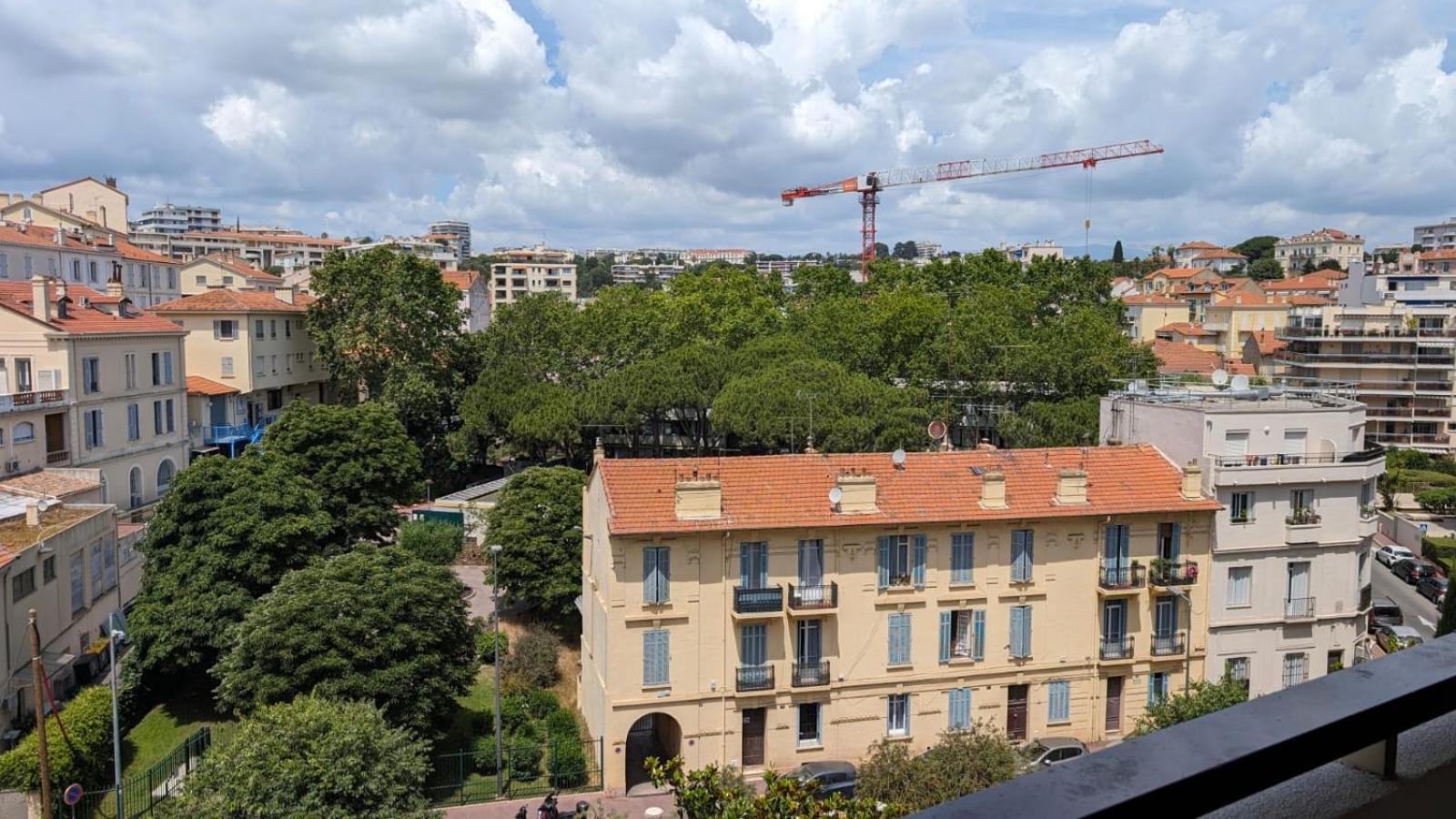 Neuf Centre 500 M Apartamento